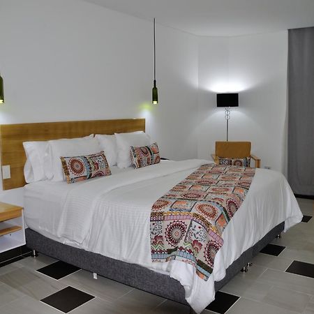 Hlu Hoteles Cartagena Exterior photo